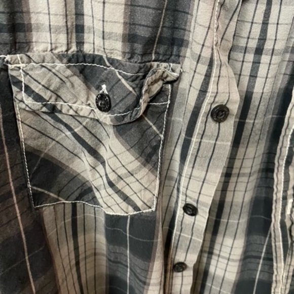 Mens Dark & Light Grey Plaid Long Sleeve Casual URBAN HERITAGE M Shirt EUC - Picture 5 of 5